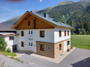 Viktors Apartments